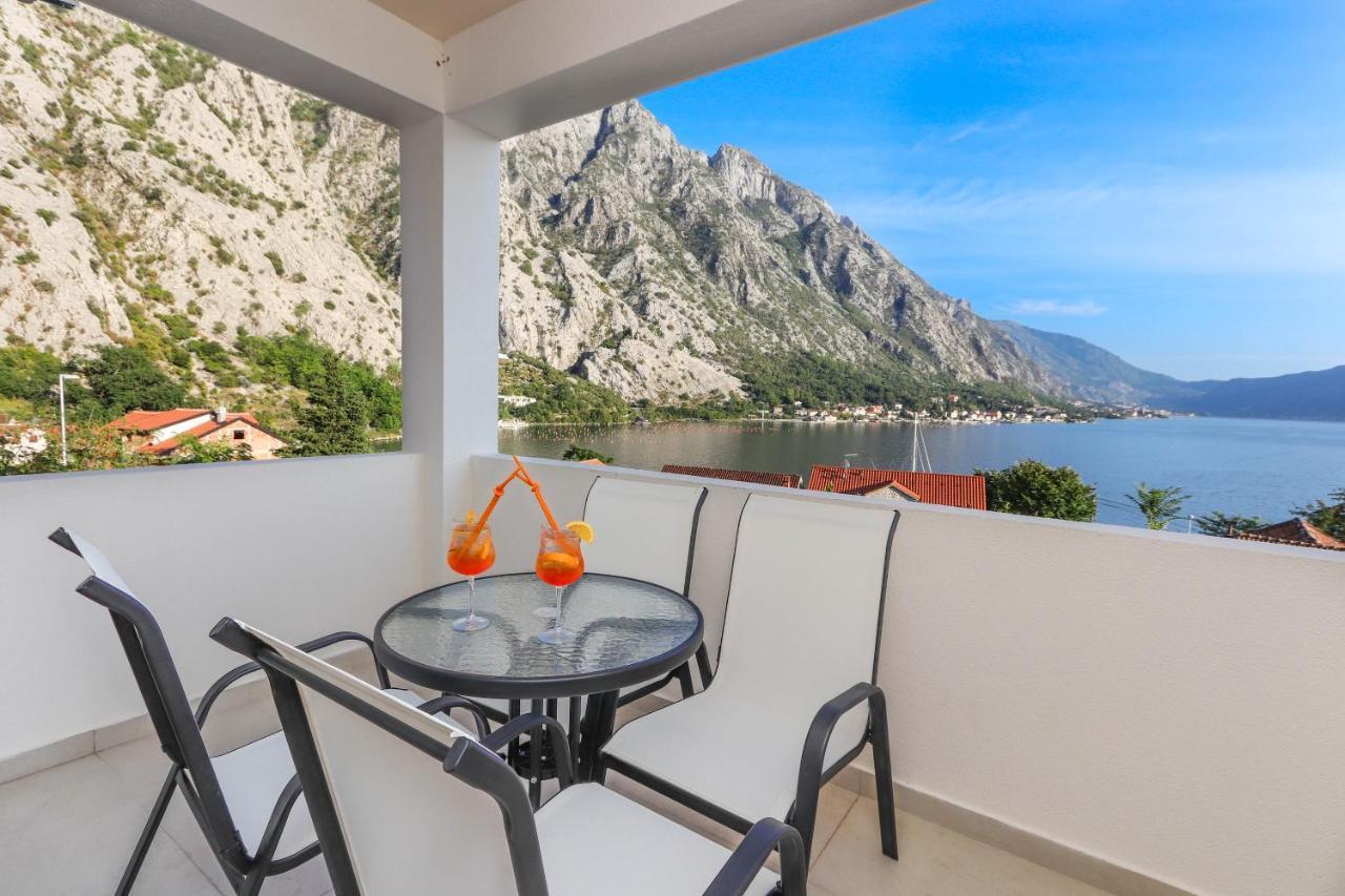 Sea Star Luxury Apartment Kotor Dış mekan fotoğraf