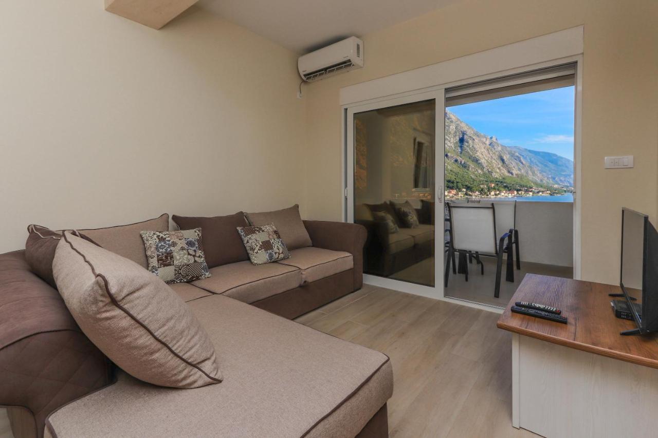 Sea Star Luxury Apartment Kotor Dış mekan fotoğraf