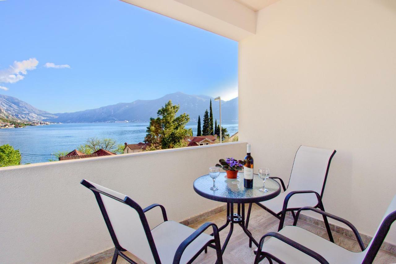 Sea Star Luxury Apartment Kotor Dış mekan fotoğraf